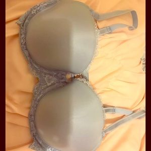32DD VS Demi lined bra